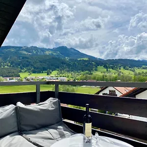 Butler Alpspitz Kueche Parken Balkon Apartment